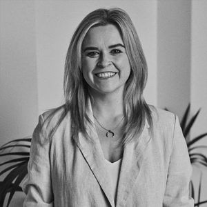 Portrait of Suzanne Irvine